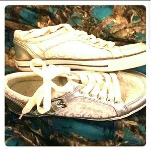 Guess shoes & lipstick